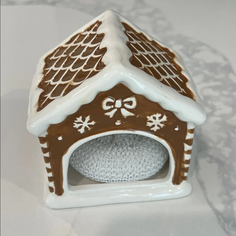 Cute.🫚House Sponge Holder